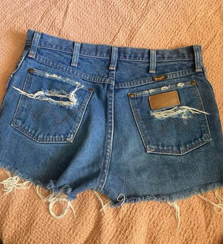 Wrangler Distressed Vintage Shorts