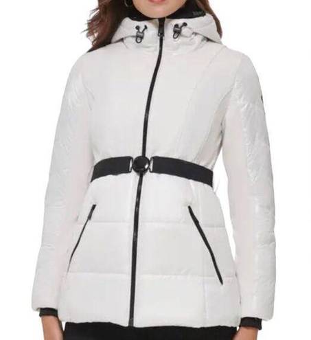 Guess  White Lightweight Puffer Belted Jacket(Size Small)