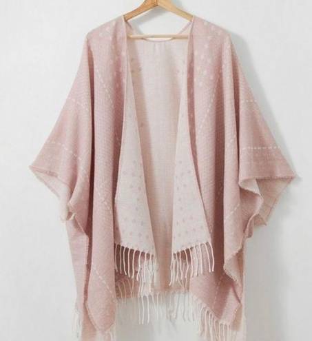 Gentle Fawn NWT  Hermosa Cover-Up - Plus Boho Fringe Pink Aztec Farmhouse Scarf