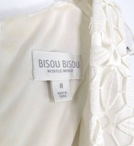 Bisou Bisou  White Lace V-Neck Lace Up Formal Mini Dress Size 8