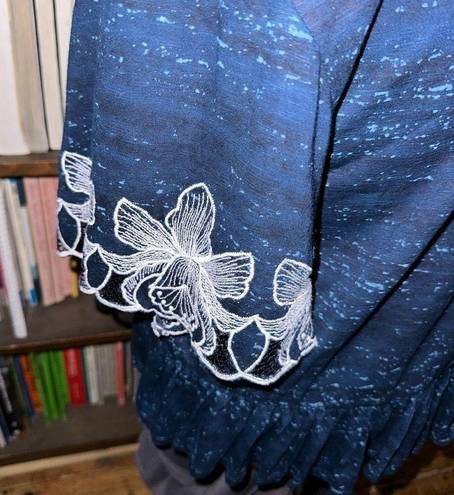 Pilcro and the Letterpress Pilcro Anthropologie blue boho flowy blouse