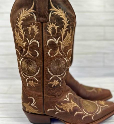 Shyanne  Women’s Western Floral Embroidered Leather Cowgirl Boots Size 7