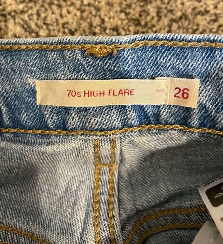 Levi’s 70s high flares