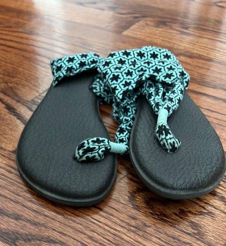 Sanuk Sandals