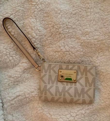 Michael Kors MK Wristlet / Wallet