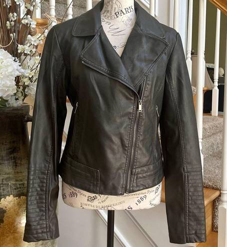 Universal Threads Universal Thread Faux Leather Moto Jacket