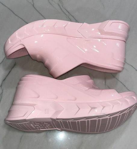 Givenchy  Marshmallow Wedge Sandals in Light Pink 40 10 New with box Womens Slide