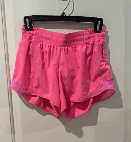 Lululemon Hotty Hot Shorts 4”