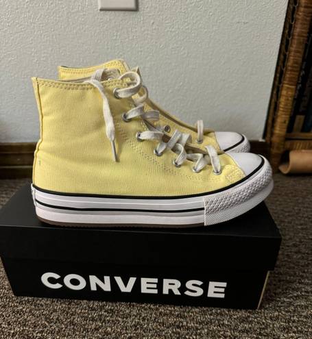 Converse High Top Platform