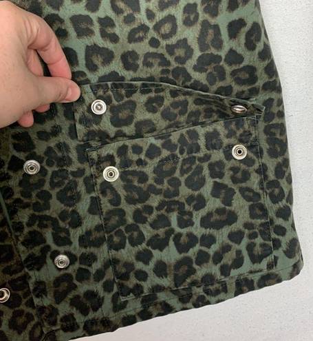 Good American  womens 1 small utility jacket sage leopard green new schaket butto