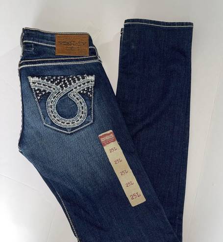 Big star NWT  1974 Brigette Slim Straight Size 25R Leg Stretch  Denim