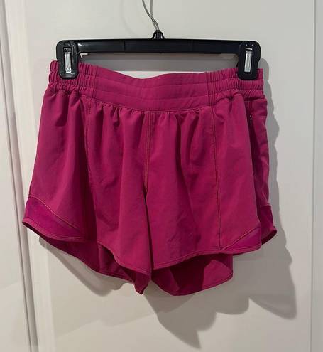 Lululemon Hotty Hot Shorts 4”