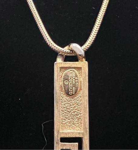 Givenchy Vintage 1977  G Logo Gold Plated Rope Necklace Gold bar design Signed