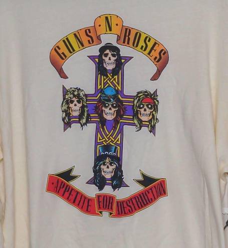 Treasure & Bond  Long Sleeve T-shirt in Guns n Roses Design - Size L - NWT