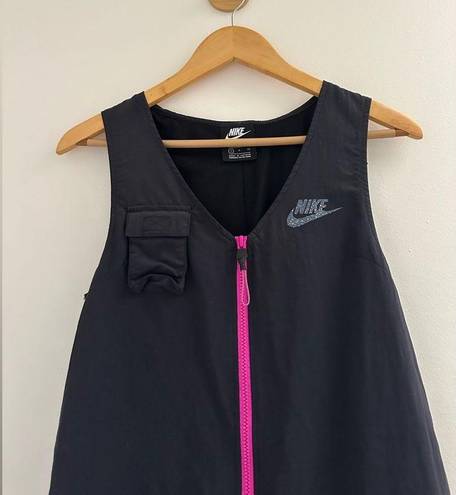 Nike Women’s Sportswear Icon Clash Romper Black Pink Zipper / Size S