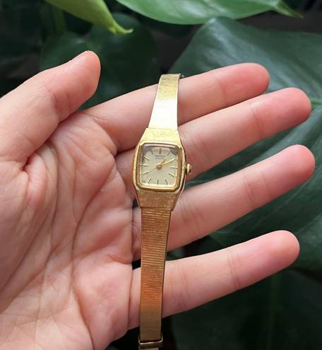 Seiko Women’s Gold Vintage Watch