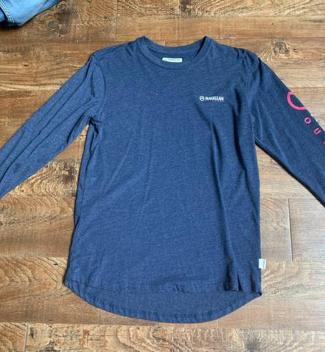 Magellan outdoors Long Sleeve Tee Size M - $6 (60% Off Retail) - From Chelsi