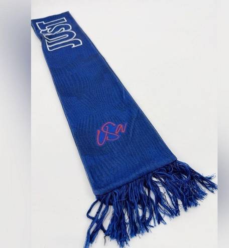 Nike USWNT Local Verbiage  Soccer Scarf A-21591