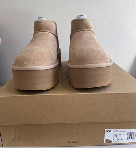 UGG Women's Classic Ultra Mini Platform Boot Sand  Size 8