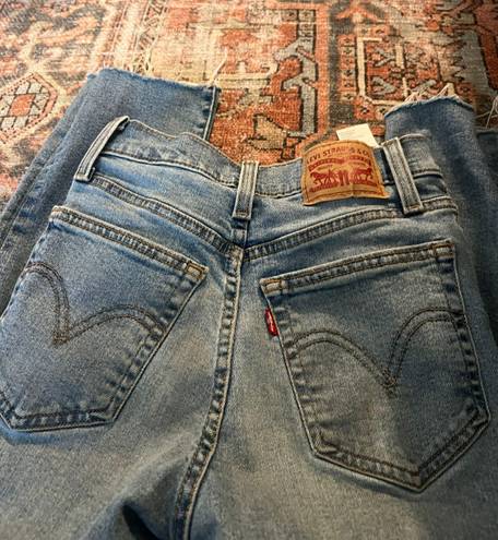 Levi’s Wedgie Straight Jeans