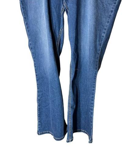 Torrid  Luxe Slim Boot Cut Jeans Plus Size 24