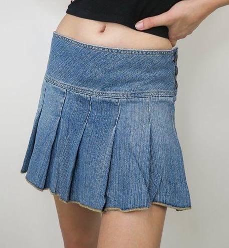 Aeropostale Vintage Y2K  Low Waisted Pleated Denim Mini Skirt