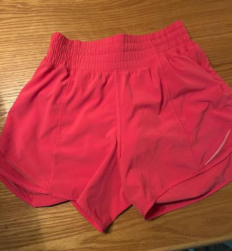 Lululemon Hotty Hot Shorts 4”