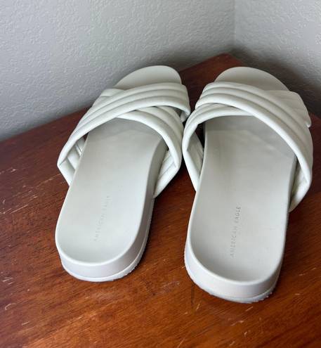 American Eagle White Slides