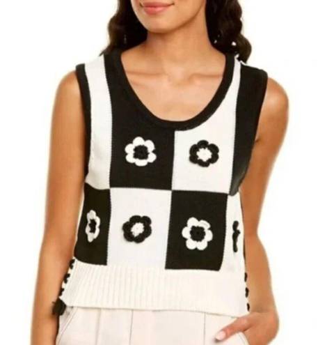 Industry  Republic Clothing Black and Ivory Floral Knit Sweater Tank Size Medium