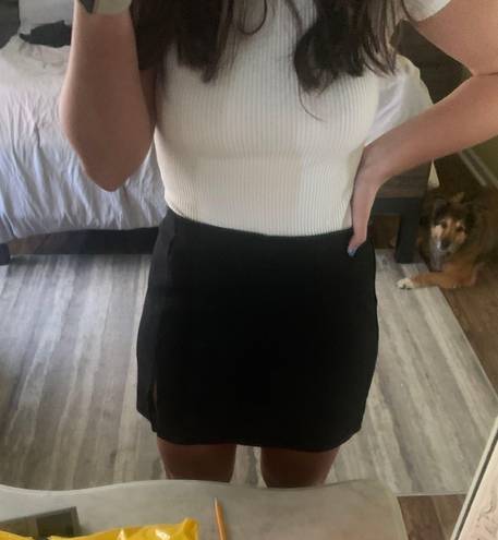 Lulus high waisted mini skirt