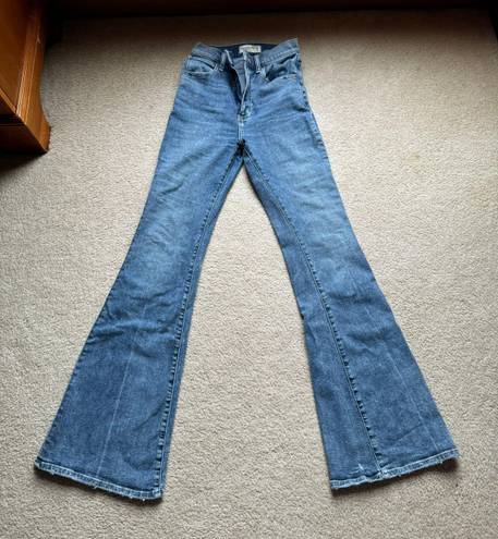 Abercrombie & Fitch Fit And Flare Ultra High rise Jeans