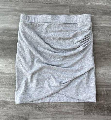 by the way. Gray Ruched Mini Skirt Size S Stretch A14