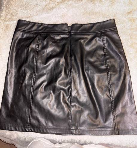Leather Skirt Black Size M