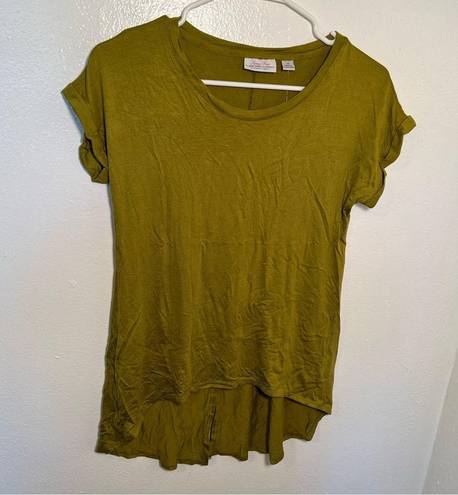 Sweet Pea  for NYC Stacy Frati T-Shirt Chartreuse Green Split Back