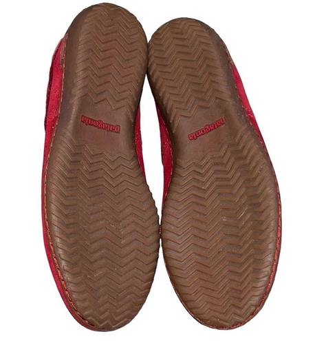 Patagonia Women’s  Waxed Red Kula Suede Moccasins Size 7