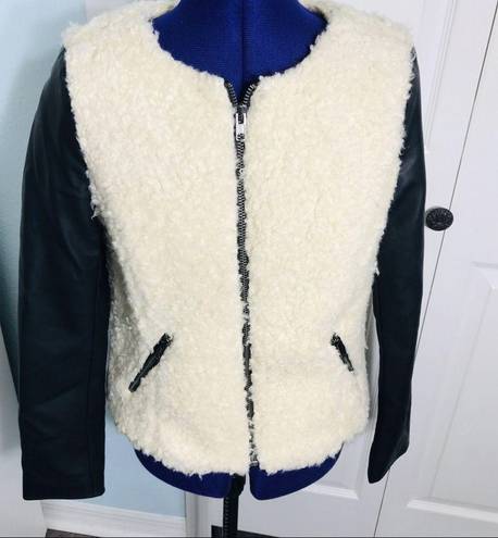 American Eagle  Black Faux Leather & Sherpa Jacket Small