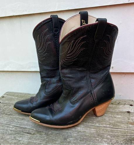Dingo Vintage 80s  Black Cherry High Heeled Cowgirl Boots Booties 7M