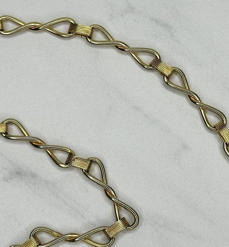 infinity Vintage  Twist Gold Tone Metal Chain Link Belt Size Small S Medium M