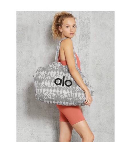 Alo Yoga Grey Tie Dye Shopper Tote Bag One Size