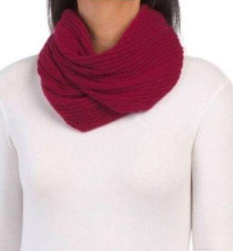 infinity MARTHA STEWART 2 ply Cashmere Cable Loop Ribbed  Scarf in Burgundy