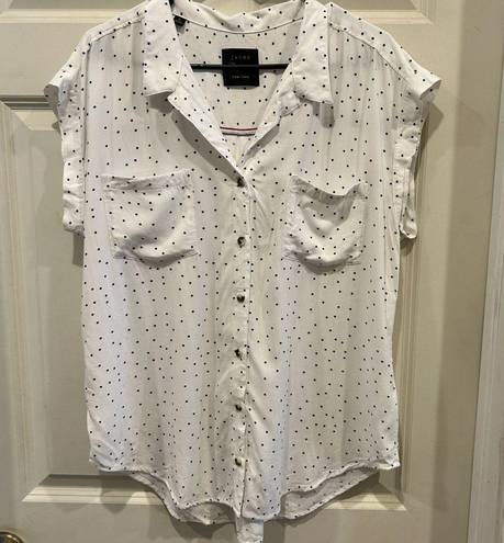 Jachs  New York Women's Short Sleeve V Neck Blouse White and Black size Large