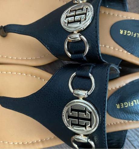 Tommy Hilfiger Sandals Black & Gold Size 8 1/2