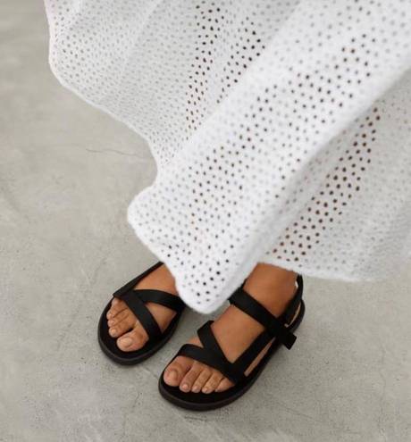 Everlane  ReNew Sports Sandal NEW Black Velcro Strap Women's Size 11