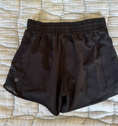 Lululemon - Hotty Hot High-Rise Lined Short 4" size 6.   Black.