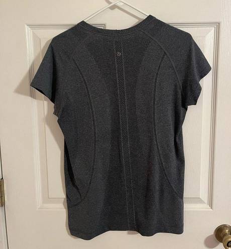 Lululemon  Swiftly Tech- Gray, size 12