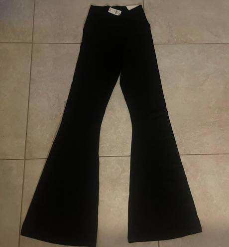 aerie, Pants & Jumpsuits, Nwot Offline By Aerie Real Me High Waisted  Crossover Super Flare Legging