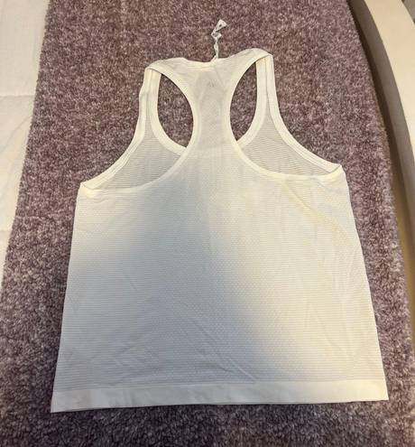 Lululemon Swiftly Tech RB Tank 2.0 *Race