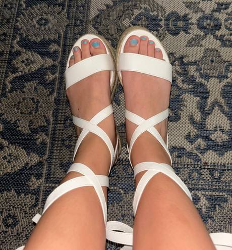 White Platform Sandal Size 7.5