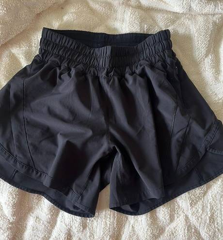 Lululemon Speed Up Shorts 4”