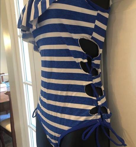 Beachsissi NWT  blue and white striped one piece swimsuit - small